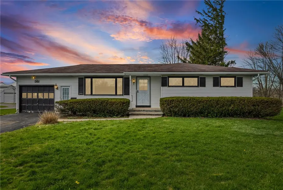 561 Gillett Road, Spencerport, NY 14559 - #3