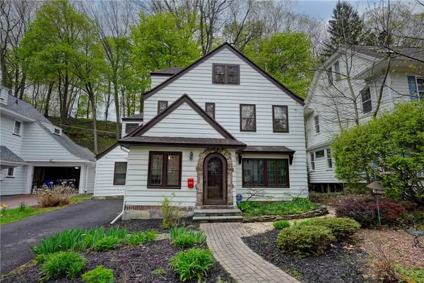 37 Highland Parkway, Rochester, NY 14620