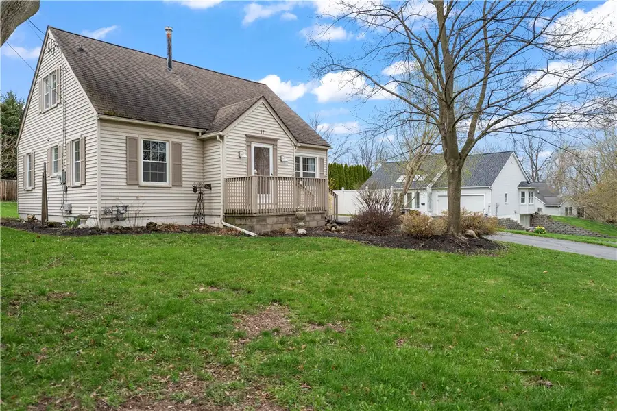 17 Suffolk Street, Fairport, NY 14450 - #3