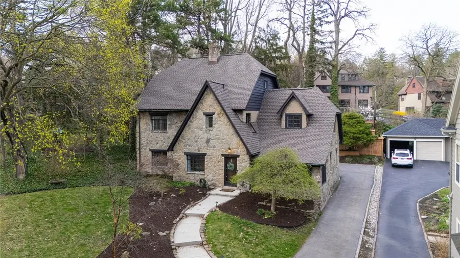 86 Chadbourne Road, Rochester, NY 14618 - #3