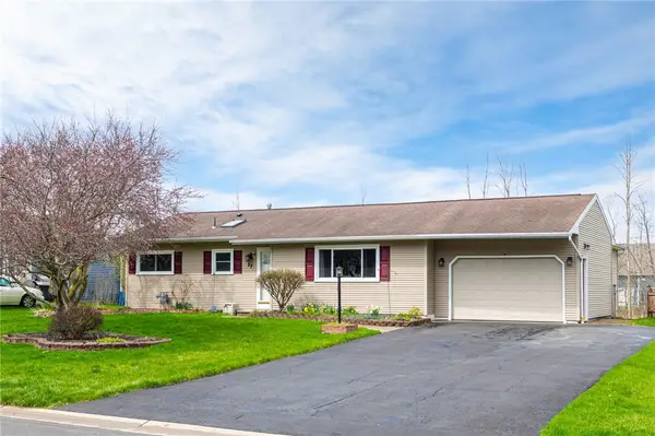 27 Florendin Drive, Henrietta, NY 14467