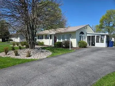 16 Christy Parkway, Honeoye Falls, NY 14472 - #2