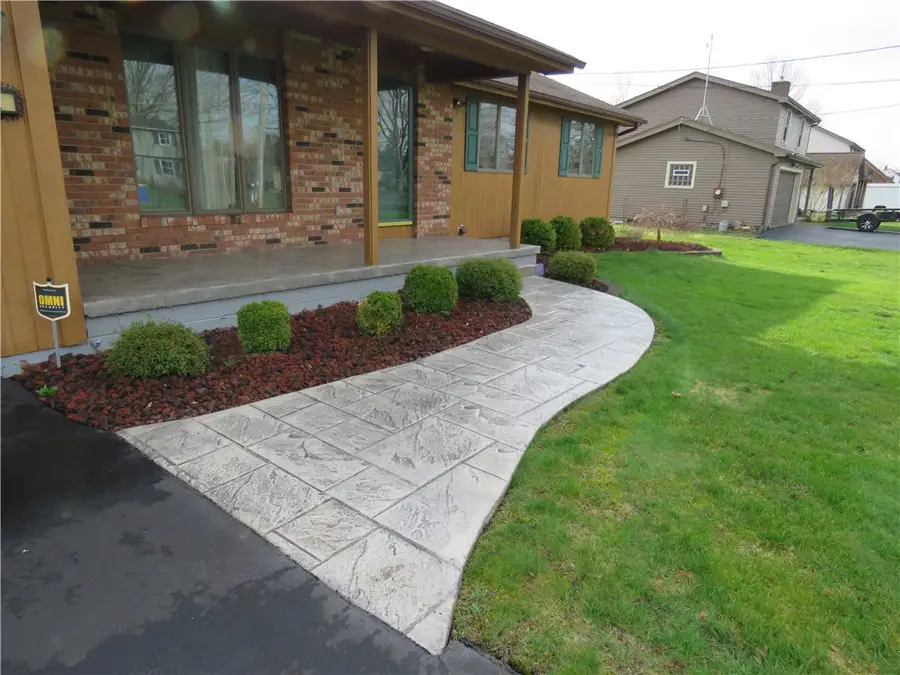 252 Golden Rd, Rochester, NY 14624 - #2