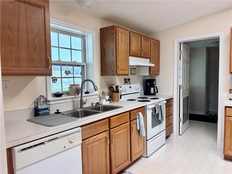 23 Perrys Way, Dansville, NY 14437 - #3