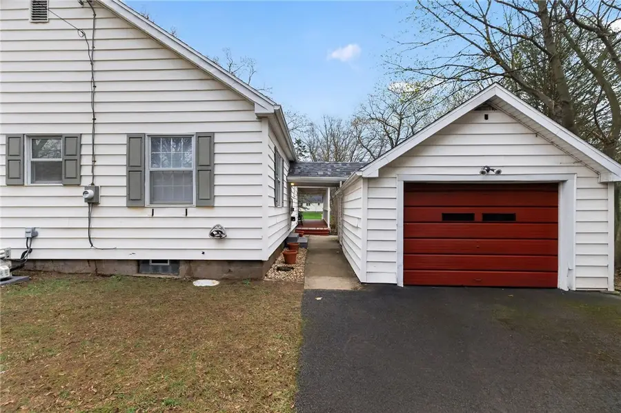 2999 Chili Avenue, Rochester, NY 14624 - #3