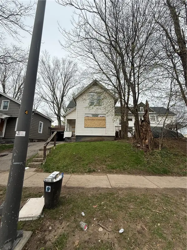 148 Lexington Avenue, Rochester, NY 14613