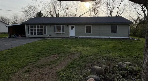 10470 Bethany Center Rd, East Bethany, NY 14054