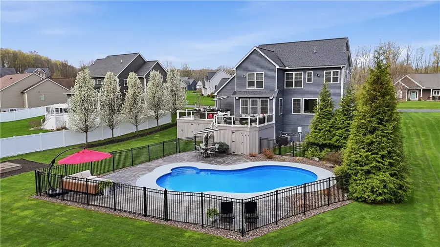 52 Copper Beech Run, Fairport, NY 14450 - #3