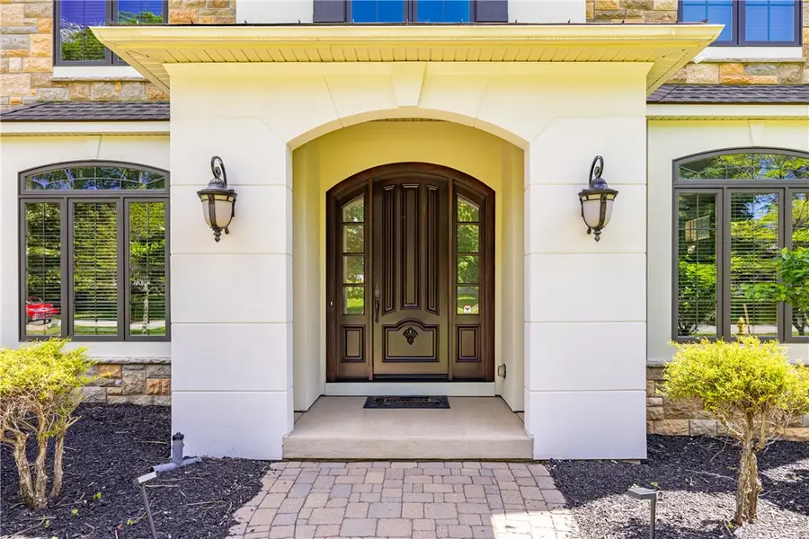 488 Clover Hills Drive, Rochester, NY 14618 - #3