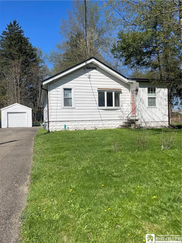 212 Elmcrest Avenue, Lakewood, NY 14750