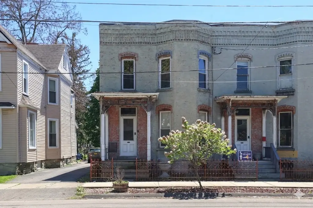 319 W Clinton Street, Elmira, NY 14901 - #1