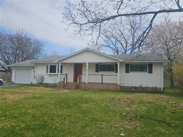 48 Vollmer Parkway, Rochester, NY 14623