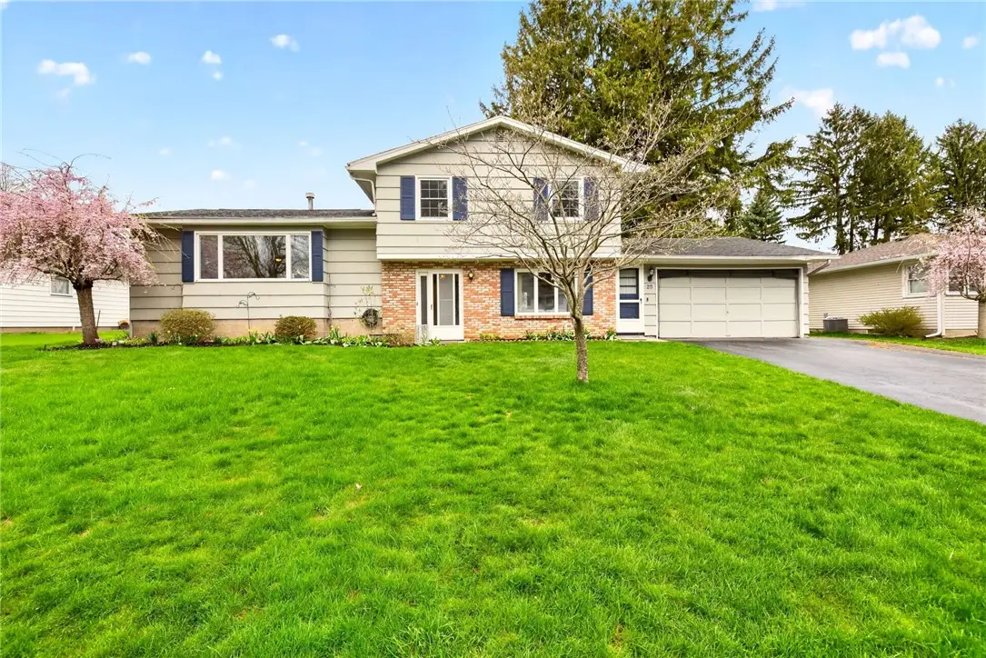 25 Andrea Lane, Rochester, NY 14609 - #1