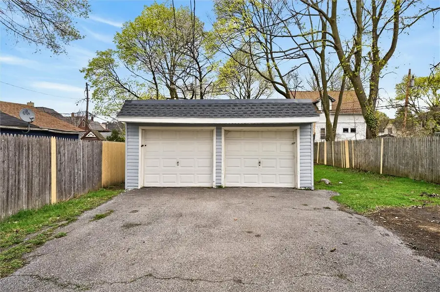 100 Linnet Street, Rochester, NY 14613 - #3