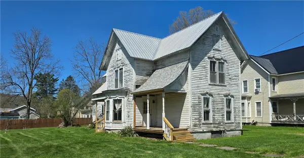 12 Charlesworth Avenue, Avoca, NY 14809