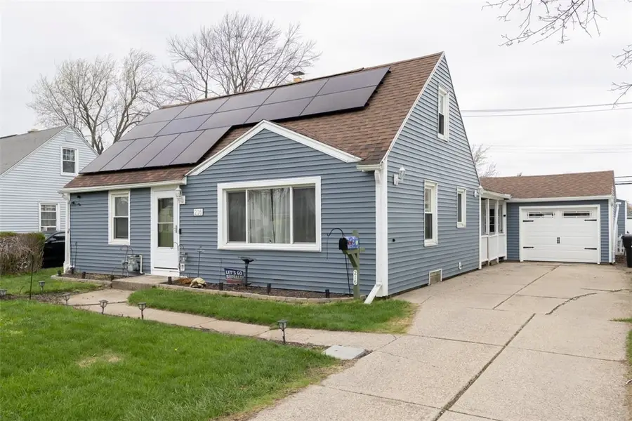 216 Harrison Avenue, Buffalo, NY 14223 - #2