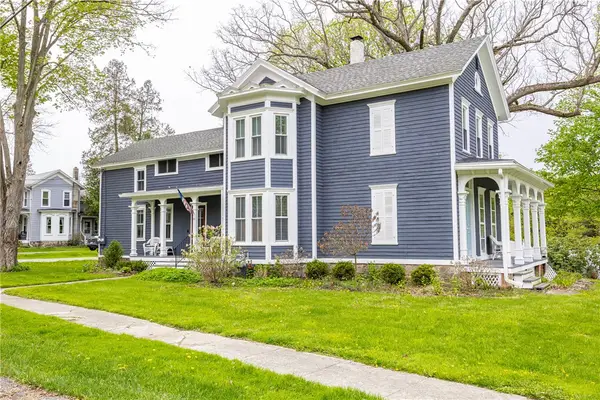 46 East Avenue, Naples, NY 14512