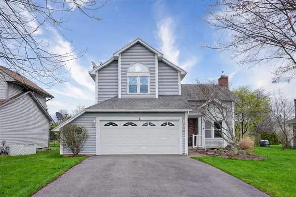 9 White Oak Bend, Rochester, NY 14624