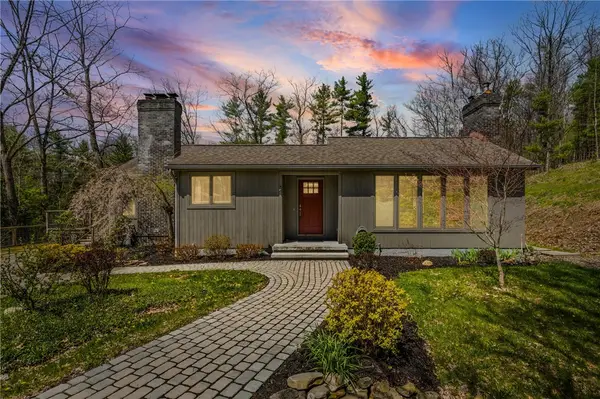 8122 W Hollow Road, Naples, NY 14512