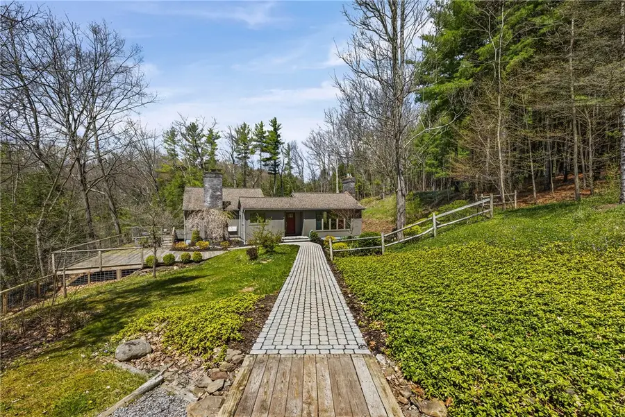 8122 W Hollow Road, Naples, NY 14512 - #2