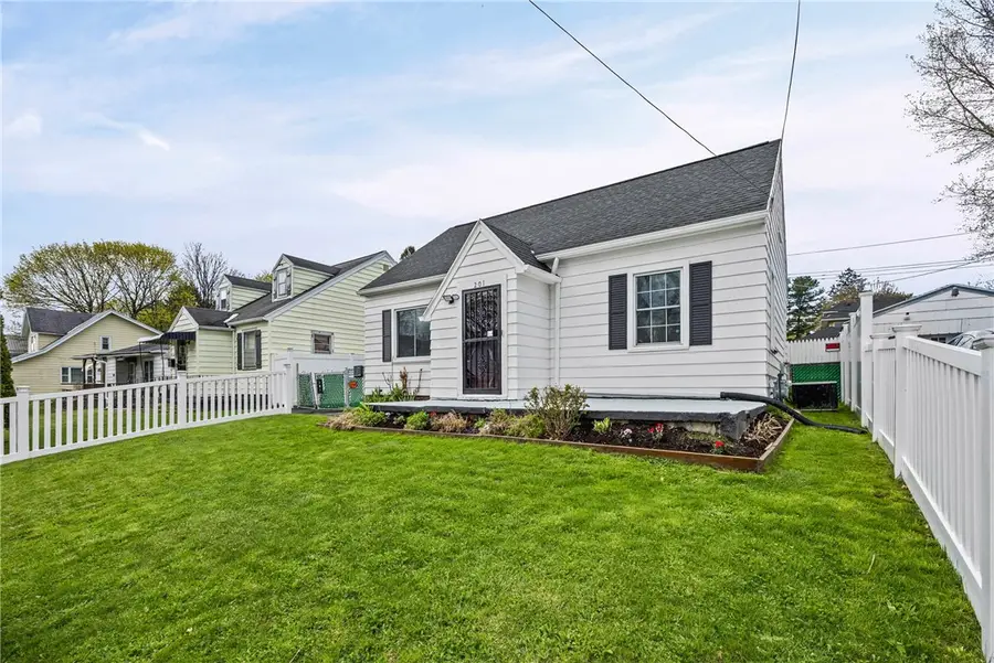 201 Arbutus Street, Rochester, NY 14609 - #3