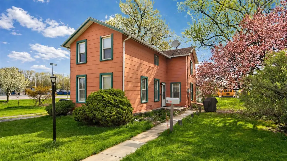 90 Troy Street, Seneca Falls, NY 13148 - #1