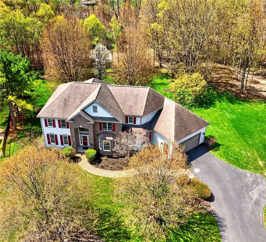 17 Royale Drive, Fairport, NY 14450 - #1