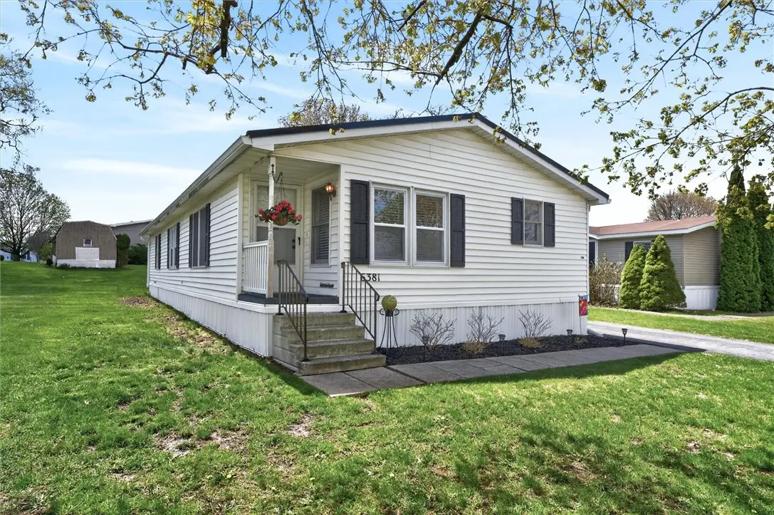 6381 Kims Drive B150, Victor, NY 14564 - #1