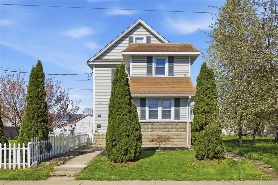 16 Townsend Avenue, Corning, NY 14830 - #3