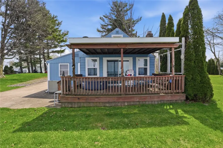 16055 Lomond Shores W, Kendall, NY 14476 - #2