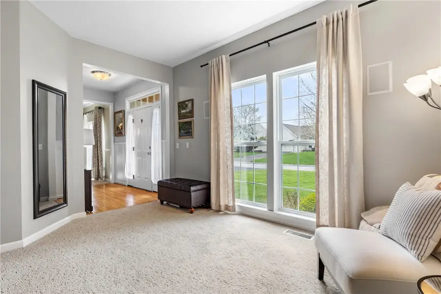 14 Vanderberg Drive, Fairport, NY 14450 - #3
