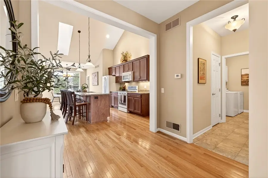 1345 Ashwood Ln, Victor, NY 14546 - #3