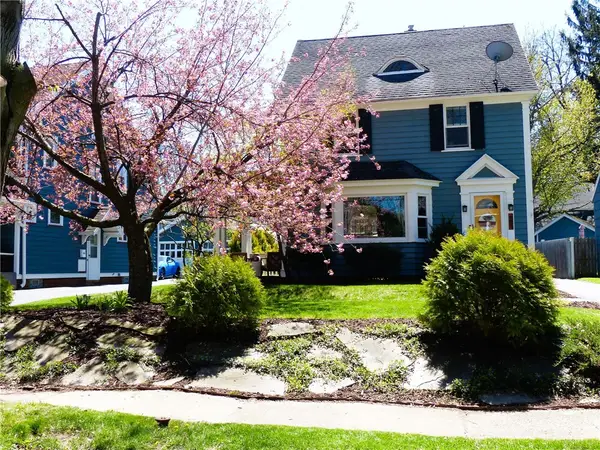 21 Elmcroft Road, Rochester, NY 14609