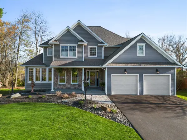 1174 Sapphire Drive, Endicott, NY 13760