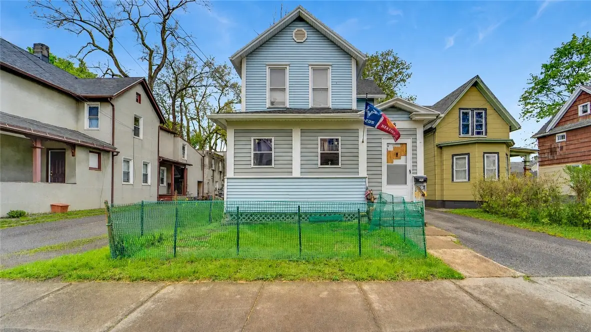 28 Myrtle Street, Rochester, NY 14606 - #1
