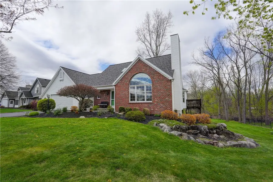 30 Walnut Hill Drive, Spencerport, NY 14559 - #2