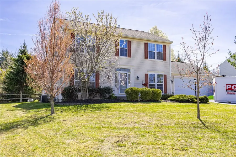 1303 Surrey Garden Way, Webster, NY 14580 - #2