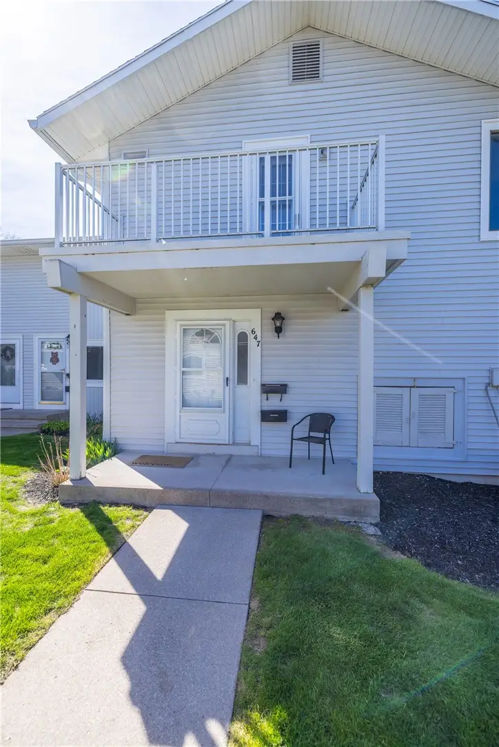 647 Eastbrooke Lane, Rochester, NY 14618 - #1