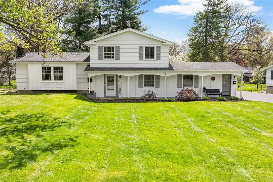 142 Wedgewood Drive, Penfield, NY 14526 - #1