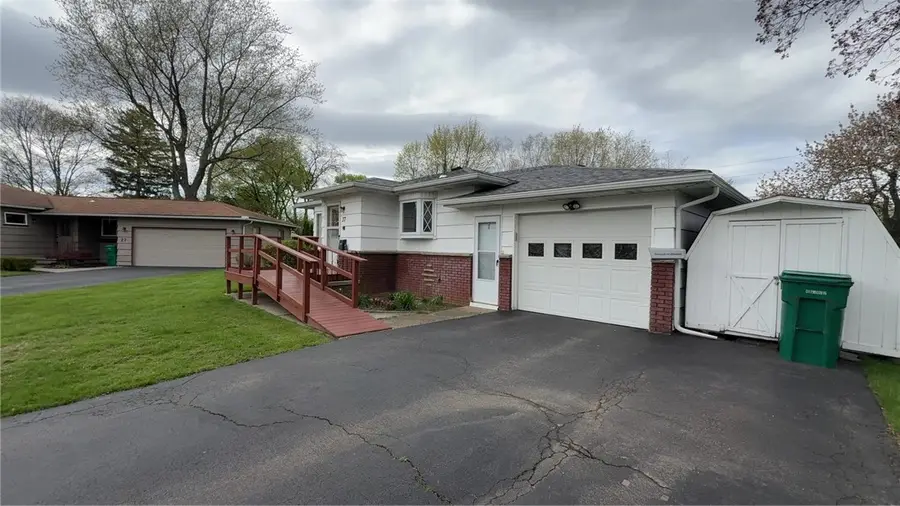 37 Ridge Port Circle, Rochester, NY 14617 - #2