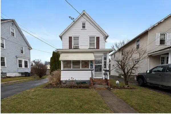 121 W Filbert Street, East Rochester, NY 14445