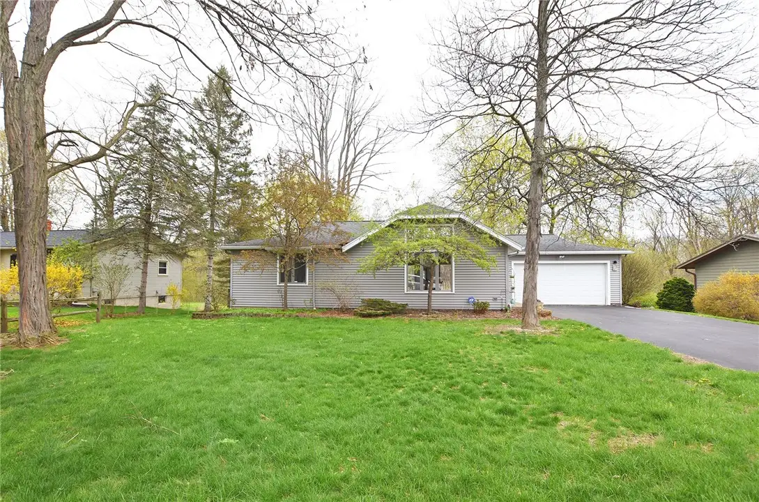 437 High Street Extension, Fairport, NY 14450 - #1