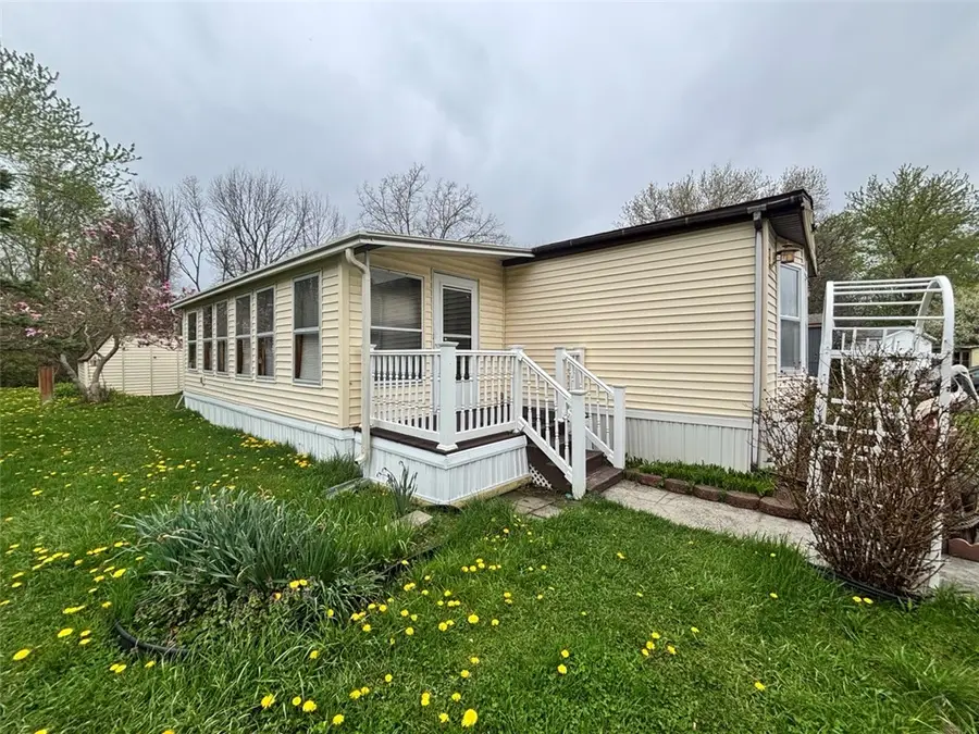213 Crabapple Drive, Canandaigua, NY 14424 - #2