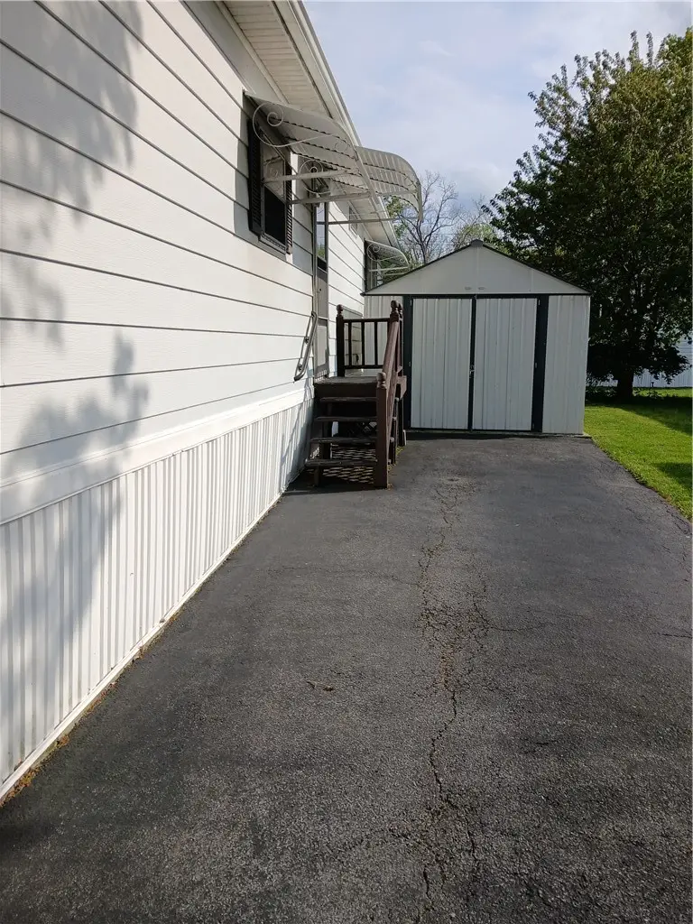 12 Seneca, Manchester, NY 14504 - #3