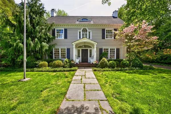 109 Sandringham Road, Rochester, NY 14610