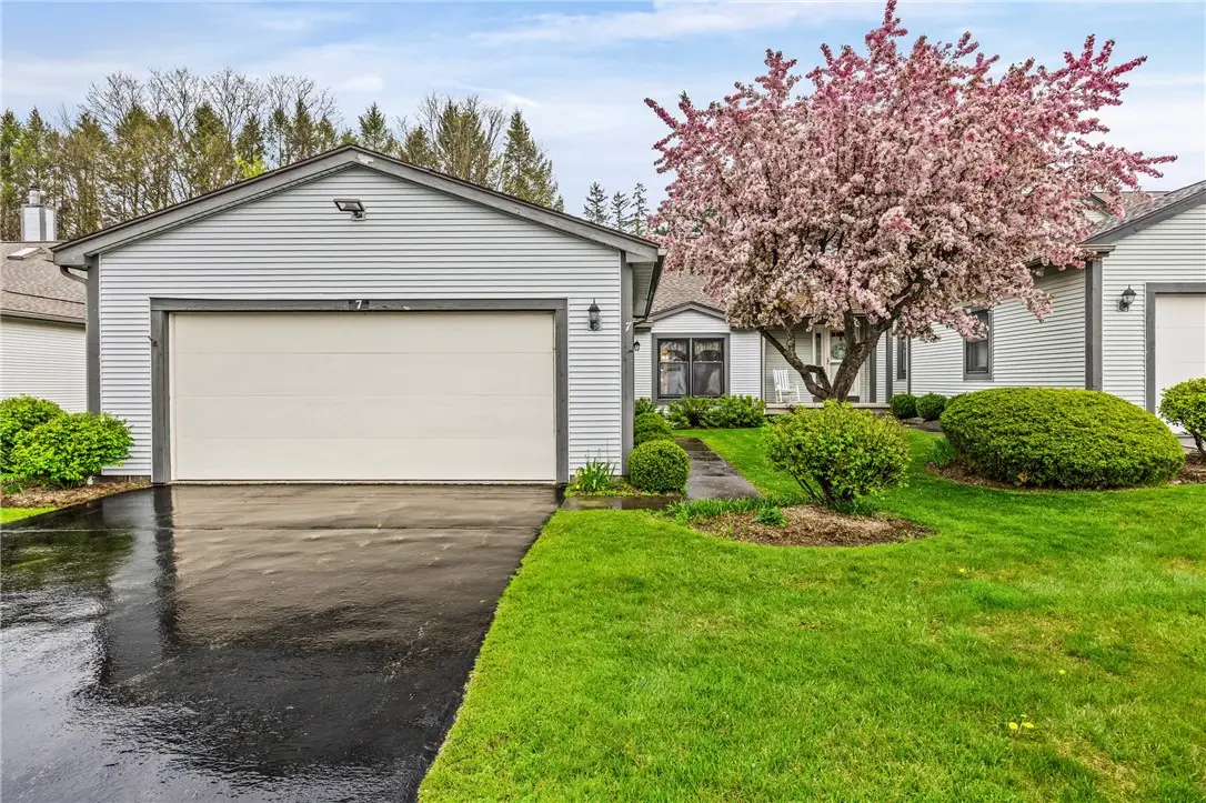 7 Midlakes Drive, Canandaigua, NY 14424 - #1