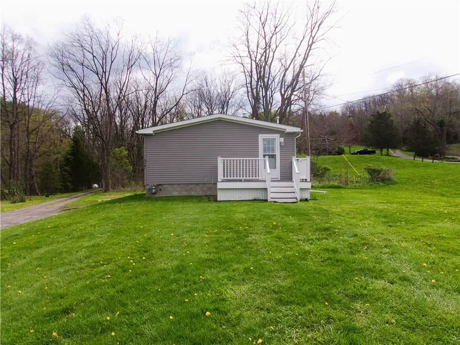8501 Red Jacket Lane, Honeoye, NY 14471 - #2