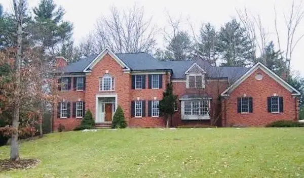 56 S Oakwood Drive, Painted Post, NY 14870