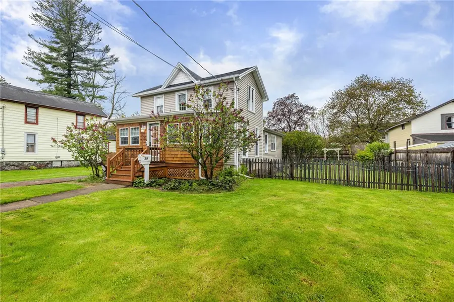 25 Van Buren St, Holley, NY 14470 - #2