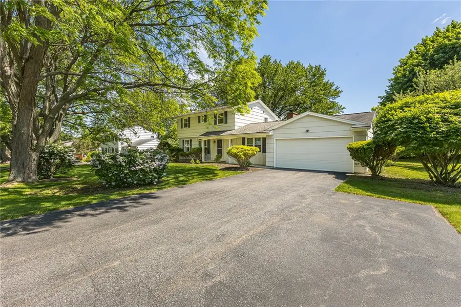 12 Blue Spruce Lane, Fairport, NY 14450 - #3